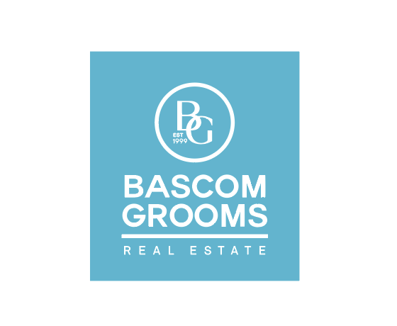 the logo for a real estate